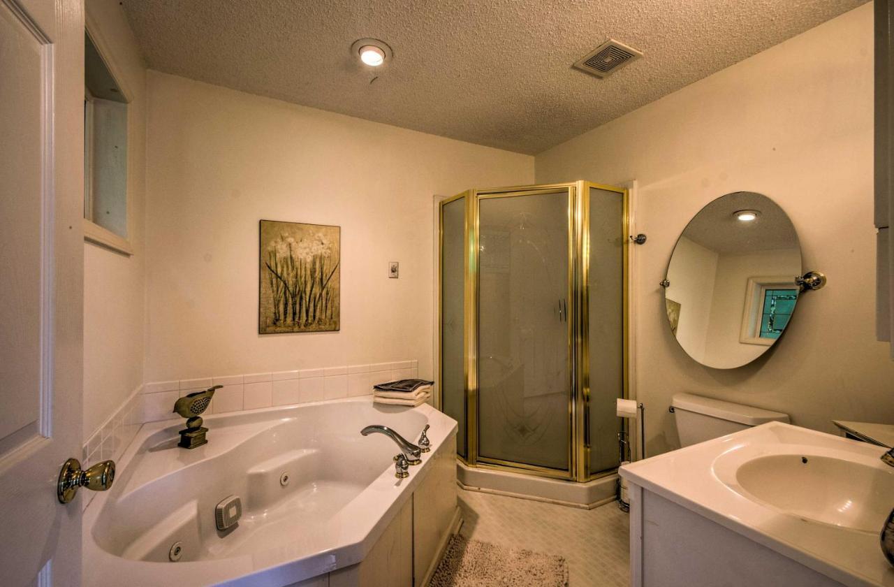 Serene Todd Getaway With Private Pond And Creek Views! Luaran gambar